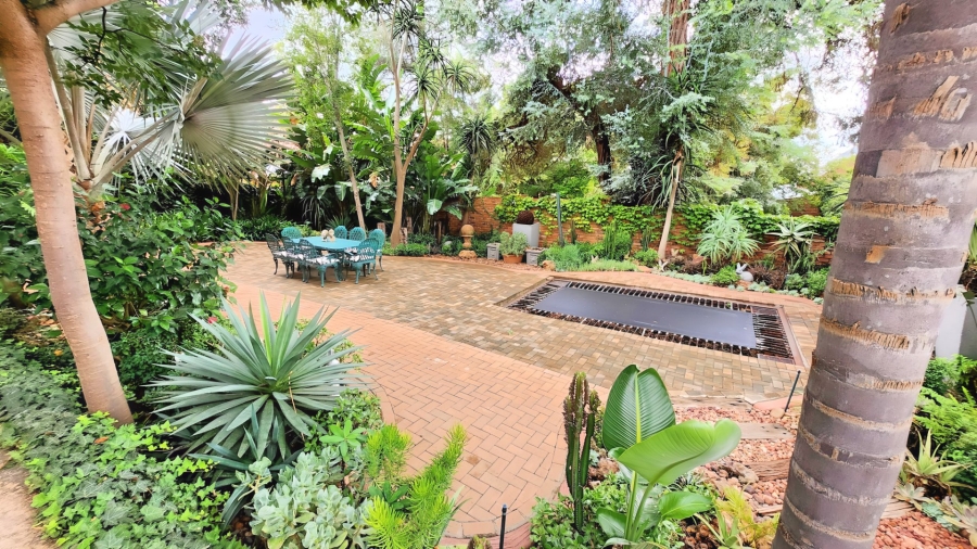 5 Bedroom Property for Sale in Doringkruin North West